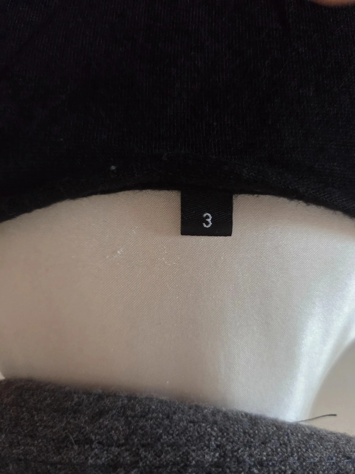 💜Tee-shirt ou pull taille 3 – photo 4